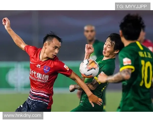 赛后分析：西安足球队与重庆足球队的比赛节奏与战术对比