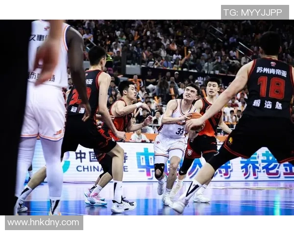 上海篮球队在邀请赛中的比赛经验与表现分析